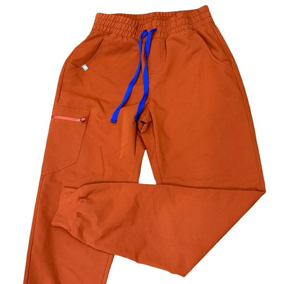 🧡 FIGS Zamora Jogger Scrub Pants Auburn Orange High Waisted Small Tall - Picture 5 of 16